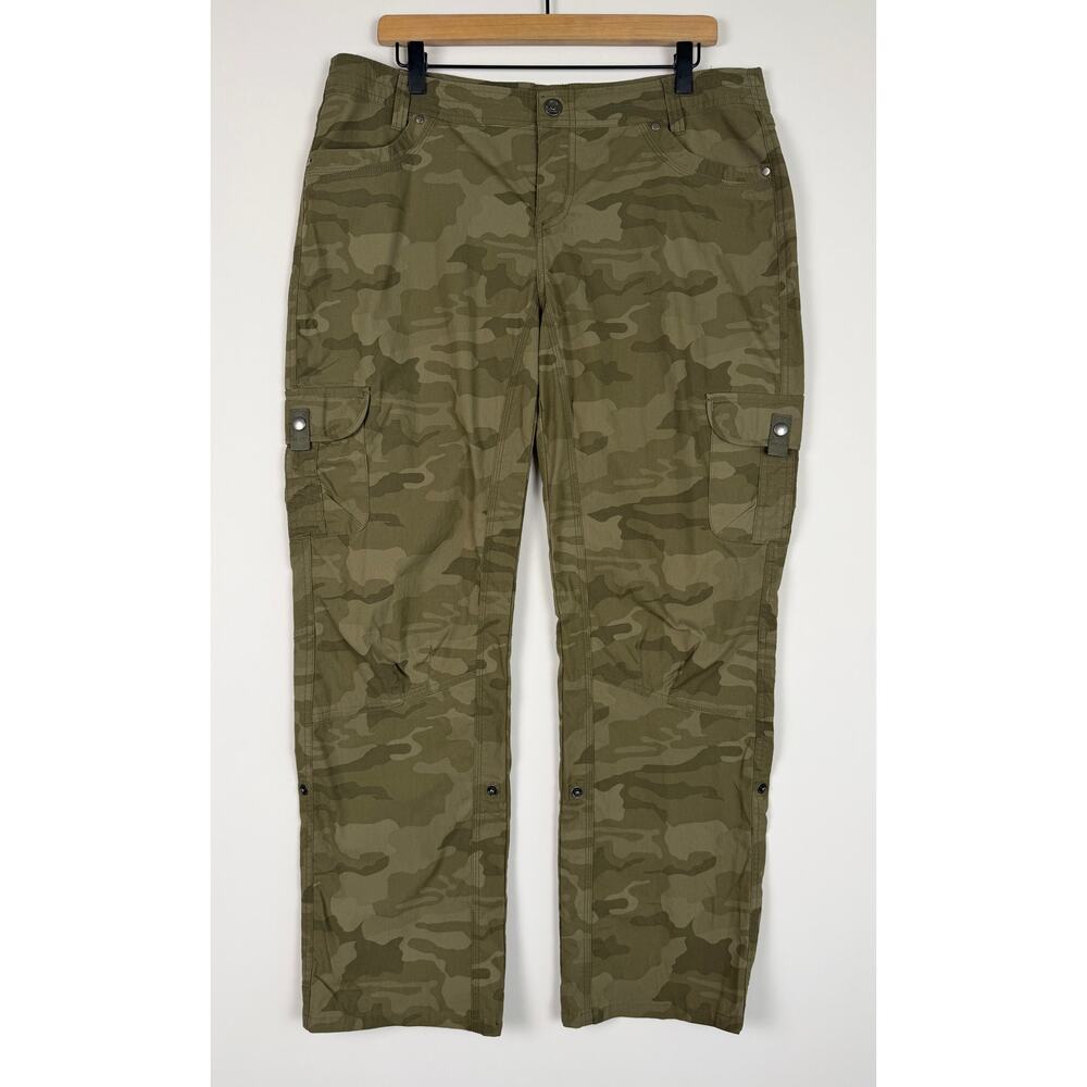 Kuhl Legendary Roll-Up Pant Green Camo Women’s 16 Short Outdoors Hiking Camping